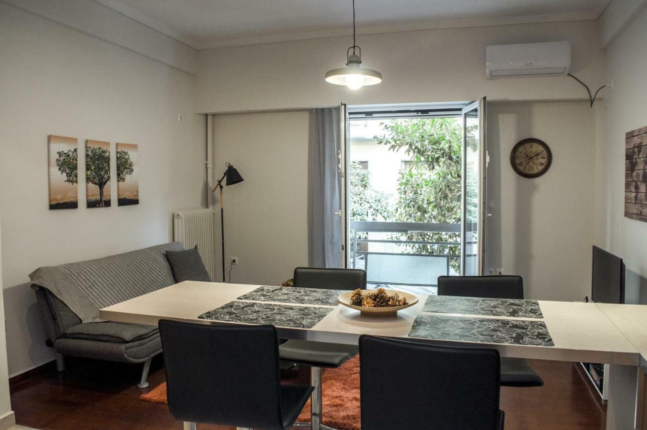 Modern Apartment, Excellent And Vibrant Location!! Athens Exterior photo